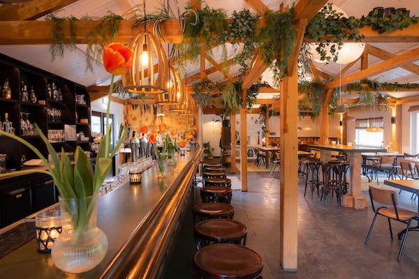 Foto van Waterlodge in Nederland met Terras - Vakantiehuis in Zeewolde - ParkFacilities