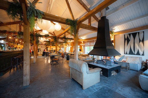 Foto van Waterlodge in Nederland met Terras - Vakantiehuis in Zeewolde - ParkFacilities