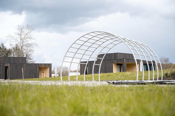 Foto van Waterlodge in Nederland met Terras - Vakantiehuis in Zeewolde - ParkFacilities
