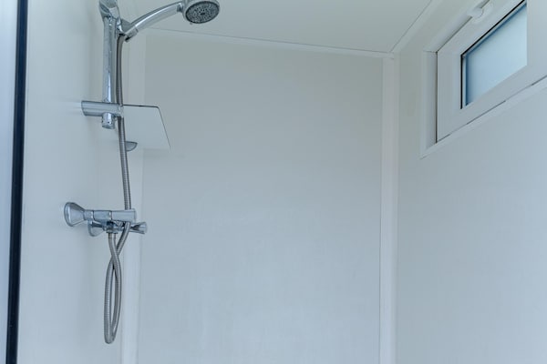 Foto van Charmante strandhut in Koudekerke - Vakantiehuis in Koudekerke - BathRoom