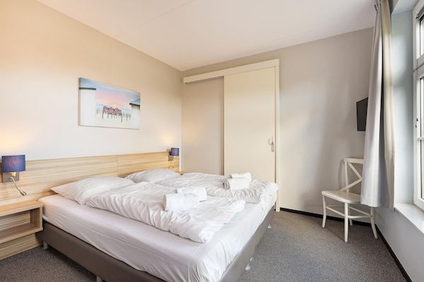 Foto van Vakantiehuis in Zeeland bij Noordzeestrand - Vakantiehuis in Nieuwvliet - BedRoom