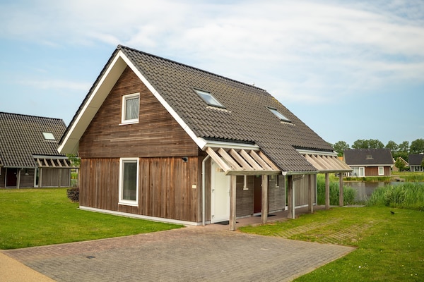 Foto van Verblijf aan het water vlakbij het strand - Vakantiehuis in Nieuwvliet - ExteriorSummer