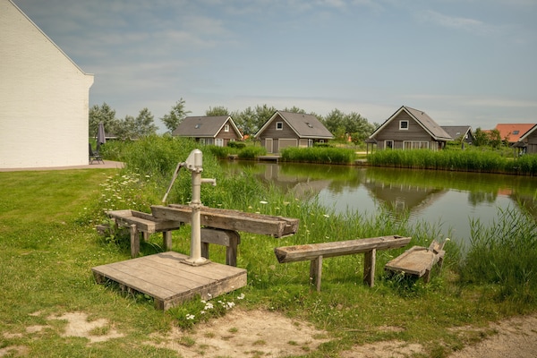 Foto van Verblijf aan het water vlakbij het strand - Vakantiehuis in Nieuwvliet - ParkFacilities