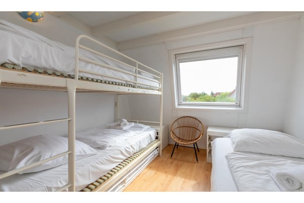 Foto van Vakantiehuis in Breskens bij het Strand - Vakantiehuis in Breskens - BedRoom