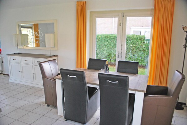 Foto van Bungalow bij Breskens strand en vuurtoren - Vakantiehuis in Breskens - gym