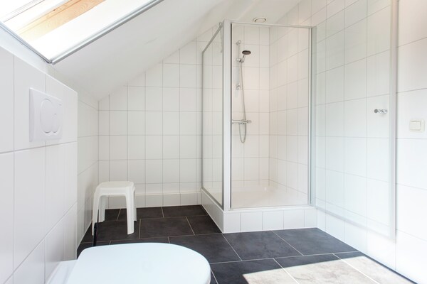 Foto van Vakantiehuis met sauna - Vakantiehuis in Swolgen - BathRoom