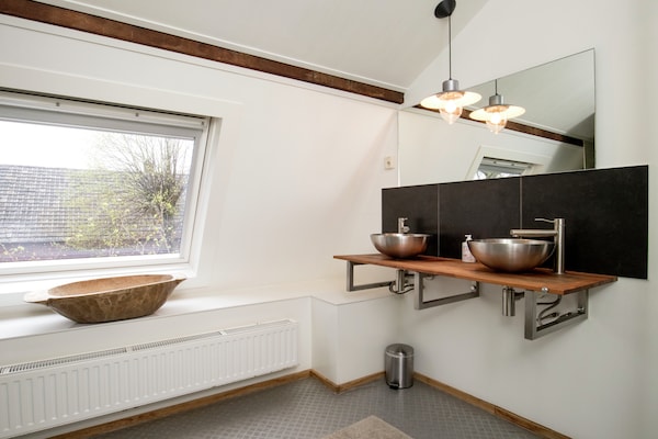 Foto van Huisje in Leenderbos bij natuurgebied - Vakantiehuis in Leende - BathRoom