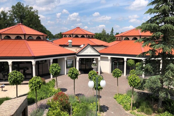 Foto van Chalet in Arcen met eigen terras - Vakantiehuis in Arcen - HallReception