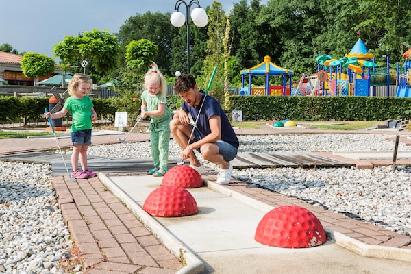 Foto van Groepsuitje in Arcen - Vakantiehuis in Arcen - ParkFacilities
