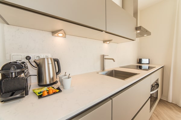 Foto van Luxe panorama suite bij Maastricht - Vakantiehuis in Maastricht - Kitchen