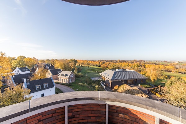 Foto van Luxe panorama suite bij Maastricht - Vakantiehuis in Maastricht - ExteriorSummer