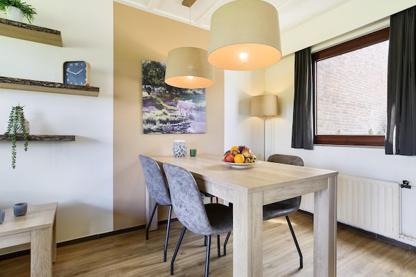 Foto van Ruim vakantiehuis in Zuid-Limburg - Vakantiehuis in Vijlen - DiningRoom
