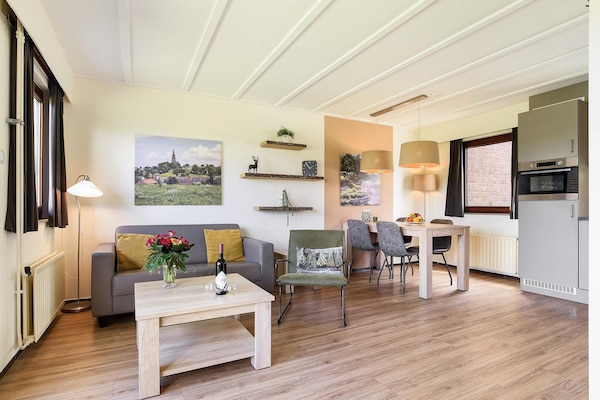 Foto van Ruim vakantiehuis in Zuid-Limburg - Vakantiehuis in Vijlen - LivingRoom