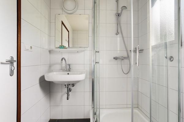 Foto van Ruim vakantiehuis in Zuid-Limburg - Vakantiehuis in Vijlen - BathRoom