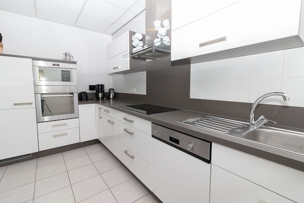 Foto van Luxe woning in Limburg met bubbelbad - Vakantiehuis in Walem - Kitchen