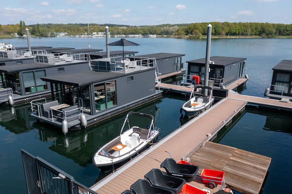 Foto van Woonboot Mookerplas met uitzicht - Vakantiehuis in Middelaar - ExteriorSummer