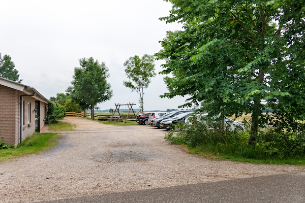Foto van Gezellig comfortabel vakantiehuis bij de boer in Horssen met een tuin - ExteriorSummer