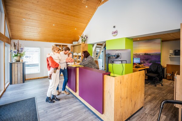 Foto van Elegant landchalet in Gelders - Vakantiehuis in Hoenderloo - ParkFacilities