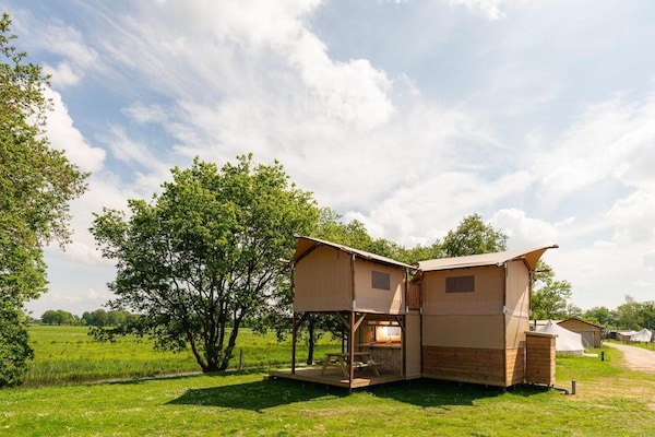 Foto van Boomhuttent met panoramisch uitzicht - Vakantiehuis in Zuna - ExteriorSummer