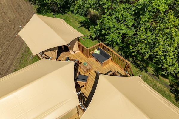 Foto van Boomhuttent met panoramisch uitzicht - Vakantiehuis in Zuna - ExteriorSummer