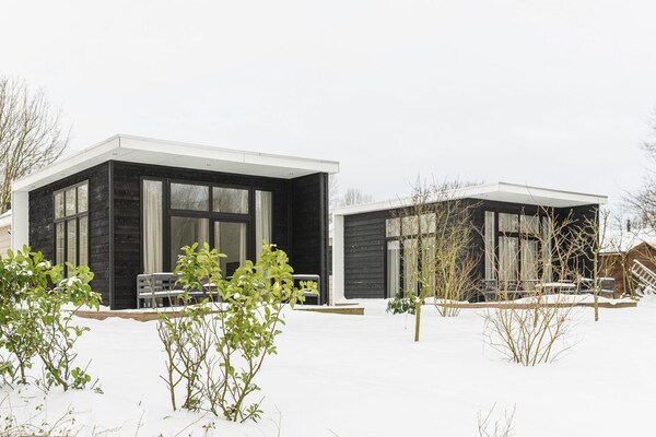 Foto van Rivierhut met eigen jacuzzi - Vakantiehuis in Zuna - ExteriorWinter