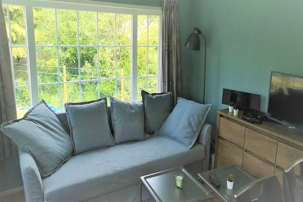 Foto van Chalet in Stegeren bij wandelroutes - Vakantiehuis in Stegeren - LivingRoom