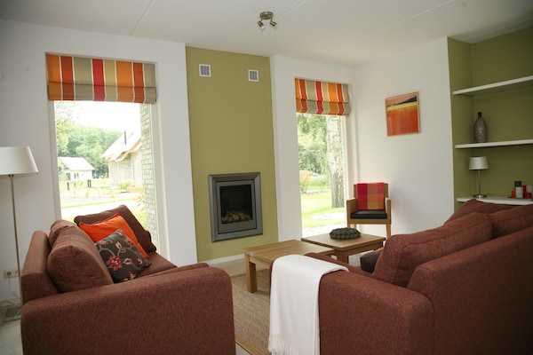 Foto van Wellness Villa | Finse sauna - Vakantiehuis in Ruinen - LivingRoom