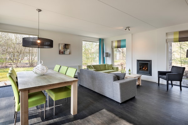 Foto van Villa met Solarium nr Hoogeveen - Vakantiehuis in Ruinen - LivingRoom