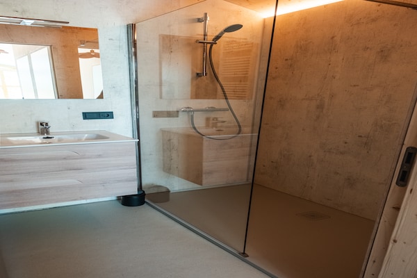 Foto van Vakantiehuis in Scherpenzeel - Vakantiehuis in Scherpenzeel (FR) - BathRoom