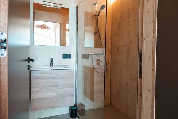 Foto van Vakantiehuis in Scherpenzeel - Vakantiehuis in Scherpenzeel (FR) - BathRoom