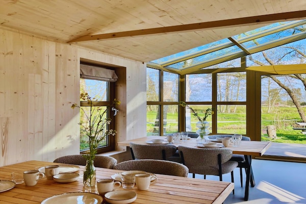 Foto van Vakantiehuis in Scherpenzeel - Vakantiehuis in Scherpenzeel (FR) - RecreationRoom
