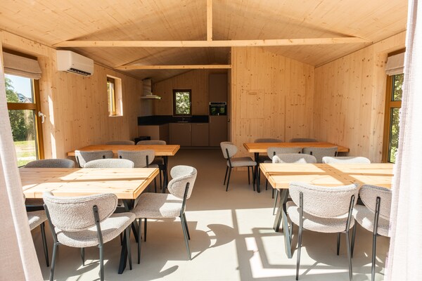 Foto van Vakantiehuis in Scherpenzeel - Vakantiehuis in Scherpenzeel (FR) - RecreationRoom
