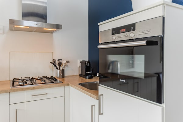 Foto van Modern chalet vlakbij het Sneekse Meer - Vakantiehuis in Terkaple - Kitchen