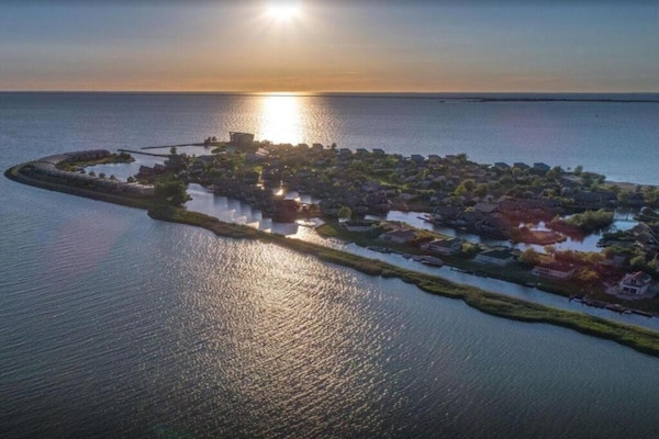 Foto van Moderne villa in Makkum met tuin - Vakantiehuis in Makkum - AreaSummer5KM