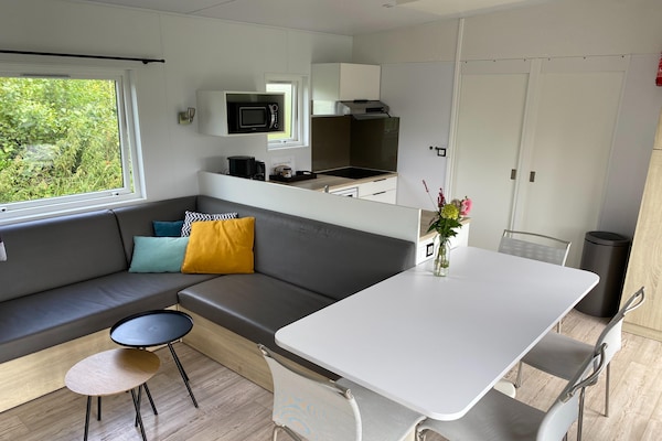Foto van Friesland Chalet nabij het water - Vakantiehuis in De Veenhoop - LivingRoom