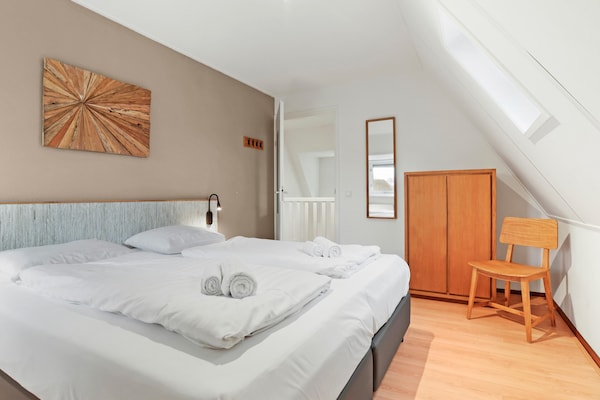 Foto van Vakantieverblijf in De Bloemert - Vakantiehuis in Midlaren - BedRoom