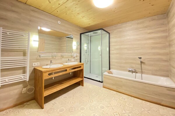 Foto van Chalet in Dienten met Bergzicht - Vakantiehuis in Dienten am Hochkönig - BathRoom