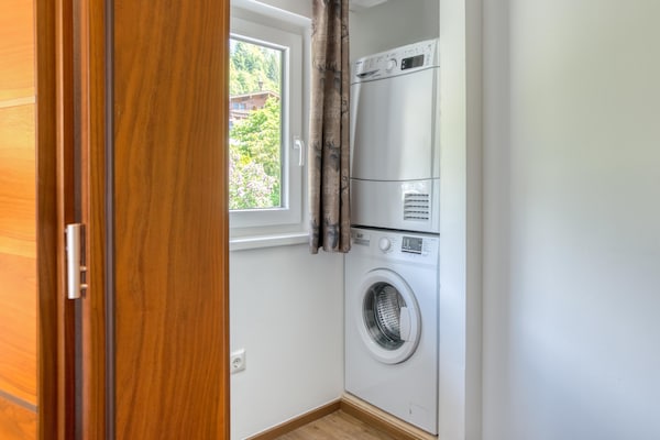 Foto van Vakantiehuis in Neukirchen met Bergzicht - Vakantiehuis in Neukirchen - BathRoom