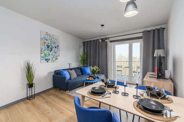 Foto van Appartement vlakbij Koneser Center - Vakantiehuis in Warszawa - LivingRoom