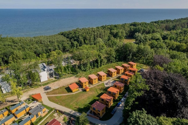 Foto van Comfortabel vakantiehuis (nr. 10), zwembad - Vakantiehuis in Rewal - ExteriorSummer