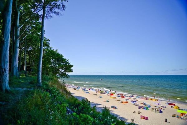 Foto van Comfortabel vakantiehuis (nr. 10), zwembad - Vakantiehuis in Rewal - AreaSummer1KM