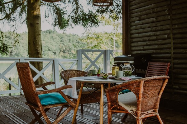 Foto van Vakantiehuis met terras, direct aan het meer - Vakantiehuis in Klepnica - TerraceBalcony