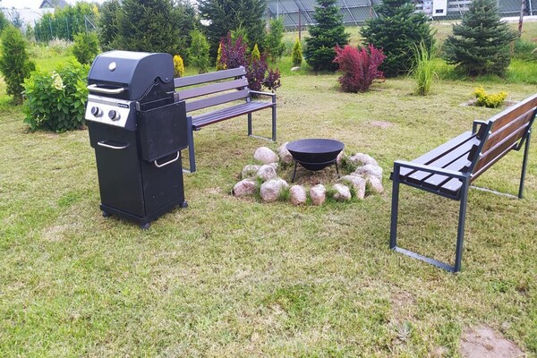 Foto van Vakantiehuis met eigen tuin, sauna en jacuzzi. - Vakantiehuis in Sieciemin - GardenSummer