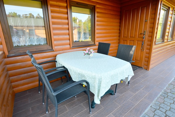 Foto van Huisje bij Rosnowskie Meer met Strand - Vakantiehuis in Rosnowo - TerraceBalcony