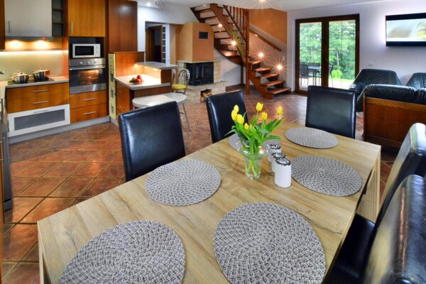 Foto van Villa in Święcianowo bij Ostrowieckie Meer - Vakantiehuis in Swiecianowo - DiningRoom