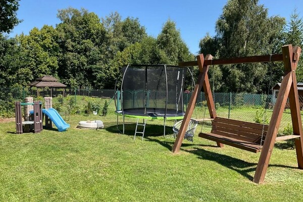 Foto van Comfortabel vakantiehuis met een eigen tuin. - Vakantiehuis in Debina - GardenSummer