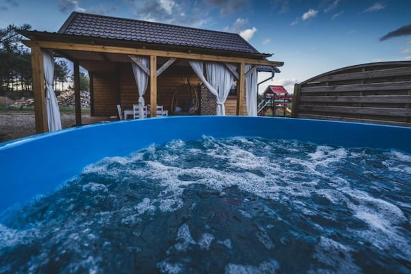 Foto van Comfortabel vakantiehuis met sauna en jacuzzi. - Vakantiehuis in Balachy - Wellness