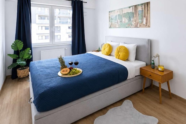 Foto van 3-kamerwoning vlakbij Atlas Arena - Vakantiehuis in Łódź - BedRoom