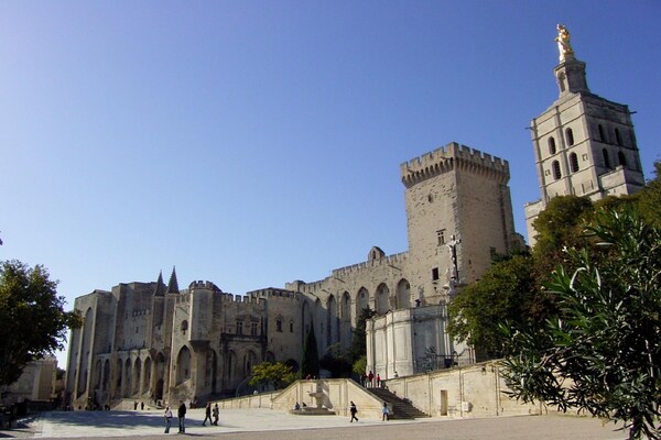 Foto van Zonnig Provençaals huis met terras - Vakantiehuis in Monteux - AreaSummer1KM