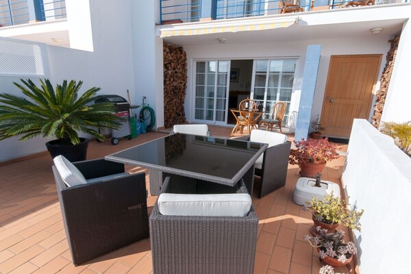 Foto van Casa Praia da Luz met uitzicht op zee - Vakantiehuis in Luz - Untagged
